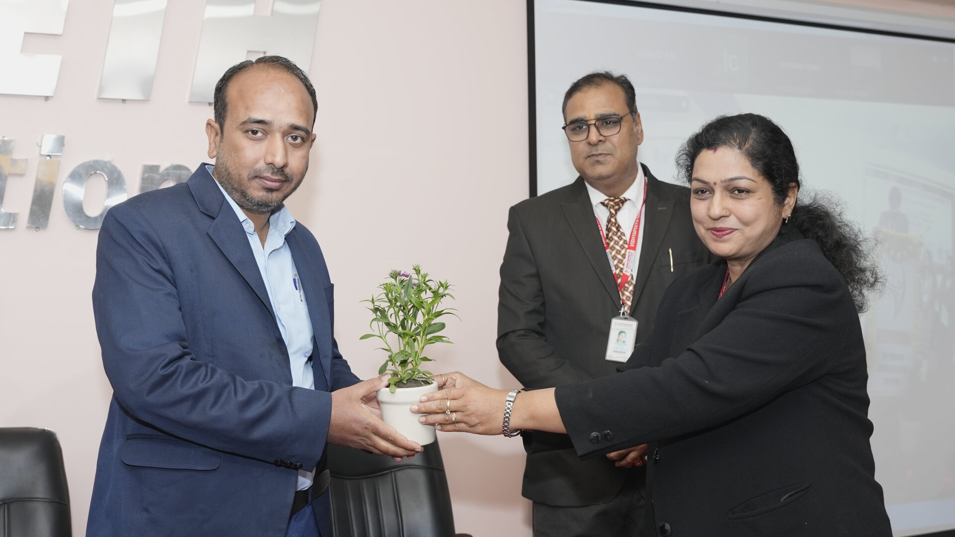 Conference Moment 4 - Networking Event - AEG Research Conference Gallery Bhopal